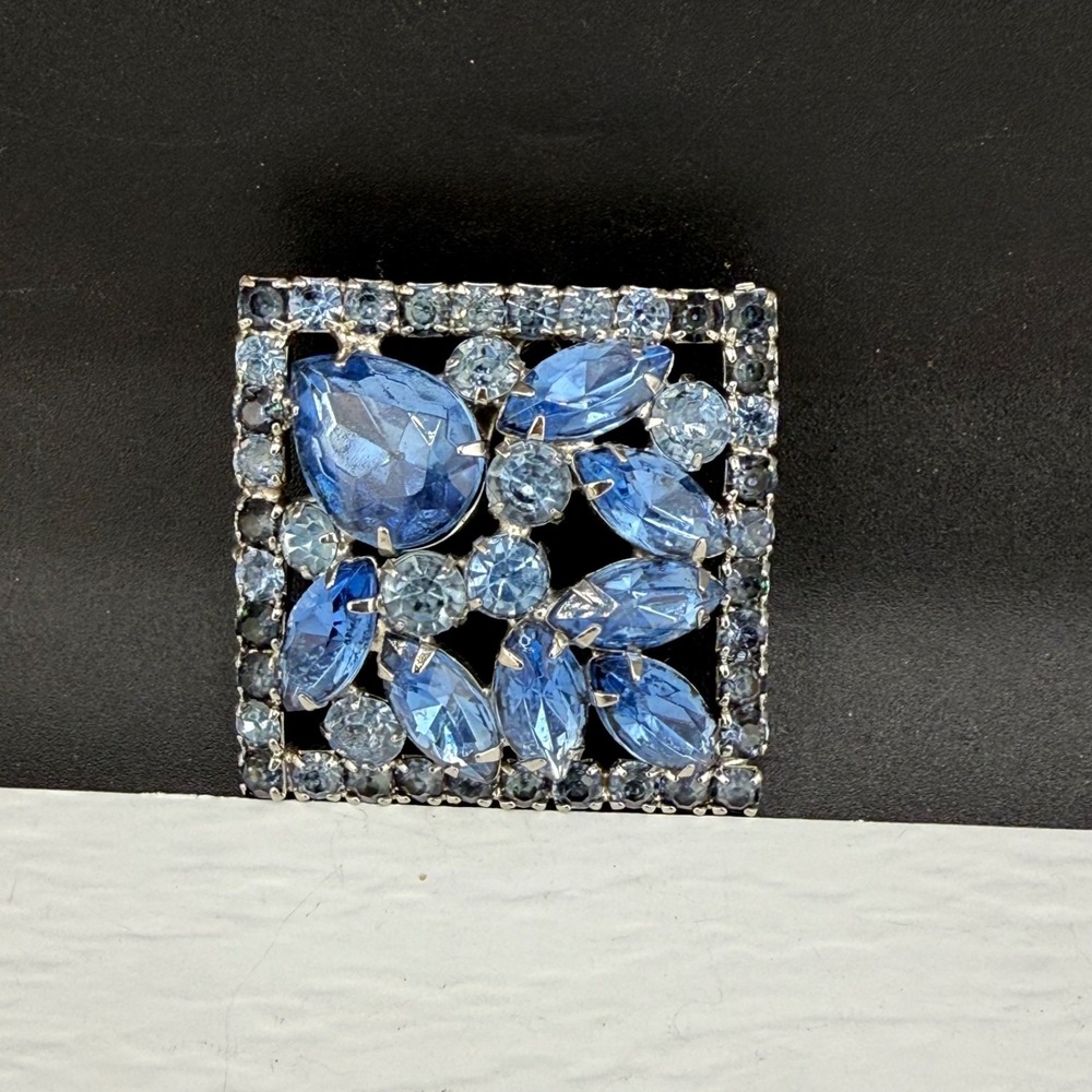 Vintage Weiss Brooch Blue Rhinestone Silver Tone Square Signed Statement